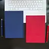 En Stock Cuaderno A5 Rayas Verticales Tapa Blanda Cuaderno Personalizable Regalo para Oficina Negocios Set de Caja de Regalo Portátil