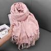 Bufanda de cachemira sintética de alta calidad con borlas y lunares para hombre y mujer, bufanda gruesa y cálida con forro polar para otoño e invierno, venta al por mayor