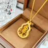 Tienda de Oro Réplica Estilo Antiguo Oro Arena Diamantes Incrustados Vajra Giratorio y Calabaza Colgante, Nuevo Estilo Chino Colgante de Bastón de la Suerte Tachonado de Diamantes