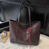 Bolsas Personalizadas de Gran Venta 2025 Nuevas Bolsas Transfronterizas Bolso de Hombro para Viajar Bolso Tote para Mujer de Gran Capacidad con Textura de Axila
