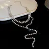 Traje de collar y pendientes de diamante ovalado europeo y americano exagerado luz de lujo alta gama cadena de clavícula nicho moda joyería al por mayor