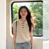 Camiseta de punto de seda helada estilo coreano con cuello polo de manga corta para mujer, top fino de corte corto con hombros normales para figuras petite, de verano