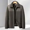Chaqueta para hombre 2026 otoño e invierno, con cuello de solapa, cierre de cremallera, forro de polar, engrosada, adecuada para hombres jóvenes y de mediana edad, estilo business casual, cálida y para ir al trabajo