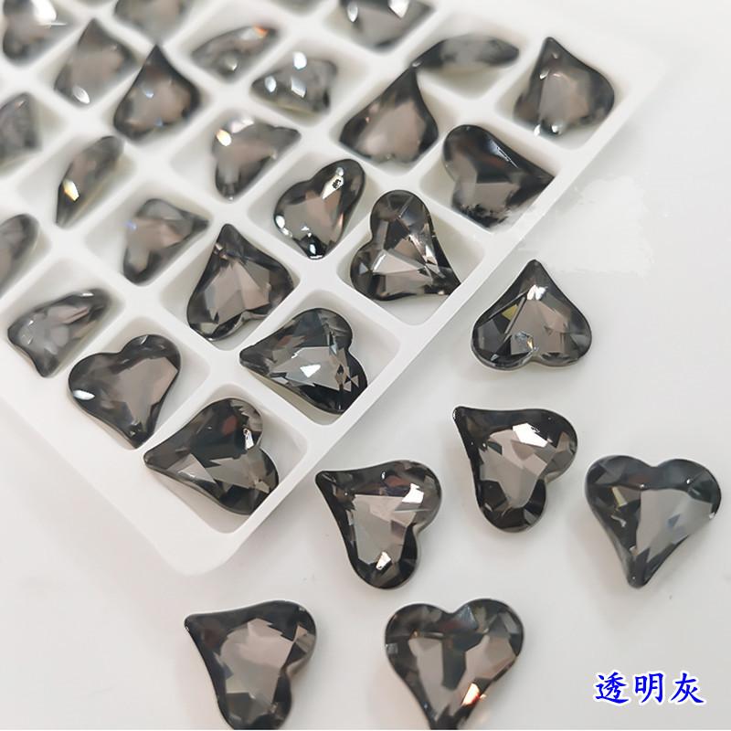 SKU-01-歪心透明灰
