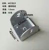 Acessórios de ferro forjado Guarda-corpo de aço zincado Cartão de três garantias Cartão de fixação de mesa pequena Conector de peça de ferro Suporte de canto de ferro Plugue interno Cartão interno Protetor de canto