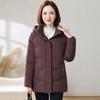 Jaqueta Autêntica de Penas de Ganso Branco para Mães de Meia-Idade Pronta para Uso Feminina 2025 Nova Inverno Elegante com Capuz Resistente ao Frio Jaqueta Quente