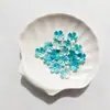 Nuevo Estilo Flor de Cerezo Estampada en Oro con Bordes Dorados y Plateados 15 mm Pétalos Perlados de Dos Tonos Materiales Hechos a Mano para Bricolaje Accesorios para el Cabello de Estilo Antiguo Ramo