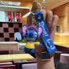 Nuevo Llavero de Muñeco Rígido Feliz Lindo Colgante Creativo para Mochila Llavero de Coche Regalo de Graduación