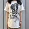 Camiseta con estampado de personaje de boceto pintado a mano de la marca de moda europea y americana Revenge, moda de verano para el campus, manga corta holgada, para hombre y mujer