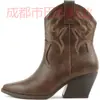 Botas Nuevas Transfronterizas para Mujer Botines Vaqueros Puntiagudos Tacón Alto Talla Grande Botas Bordadas