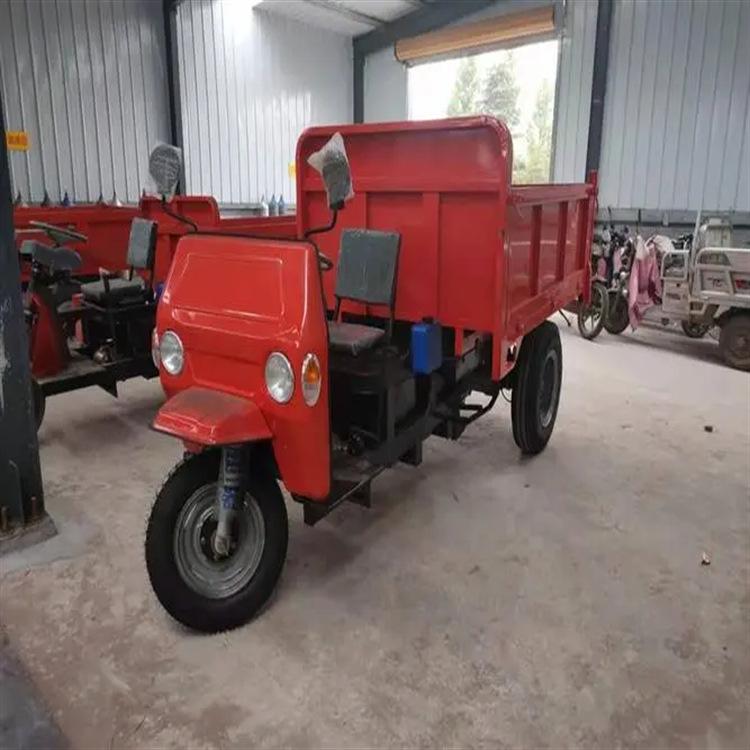 矿用电动三轮车 (1)