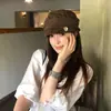Nuevo gorro de vendedor de periódicos de metal plisado y con borde enrollado de otoño para mujer, boina de alto nivel estilo Maillard que hace que la cara se vea más pequeña