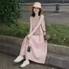 Elegante Vestido Rosa Sem Mangas Estilo Francês para Mulheres, Novo Modelo de Verão com Toque de Luxo, Estilo para Férias, Emagrecedor, Vestido Longo Evasê
