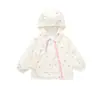 Chaqueta de Primavera y Otoño para Niñas 2026 Nueva Elegante Ropa Infantil Cárdigan para Bebés con Sudadera con Capucha en Forma de Corazón