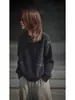 Camisa Cinza Base Chique, Única e Bonita com um Suéter por Baixo, Blusa de Tricô Elegante e Estilosa de Outono e Inverno para Mulheres