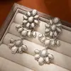Pendientes de Flor Blanca Turquesa Retro Transfronterizos Pendientes de Moda Bohemia de Gama Alta Pendientes Exagerados Elegantes para Mujer