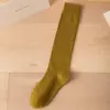 Calcetines finos de color liso para primavera y otoño, calcetines largos tipo JK hasta la pantorrilla, a la moda, sencillos, combinan con todo, absorbentes de sudor, calcetines de compresión hasta la rodilla universitarios para mujer, al por mayor