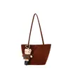 Bolsa tote grande de capacidade, estilo minimalista coreano, moderna e estilosa, adequada para uso casual e para o trabalho, uma bolsa de ombro versátil que também pode ser carregada sob o braço