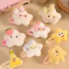 Muñeca de Peluche de Dibujos Animados Dulce y Linda Pasador para el Cabello Niña Corazón Roto Flequillo Pinza Lateral Pinza Rota Pasador Femenino Accesorios para el Cabello