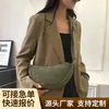 Bolso bandolera para mujer, nuevo estilo 2026, tela de nailon, versátil y ligero, adecuado como regalo, moderno bolso con forma de albóndiga, para ventas transfronterizas