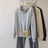 Ropa de mujer talla grande, nuevo estilo coreano de principios de otoño, diseño suave, delicado y cómodo, elegante, corte holgado, top adelgazante