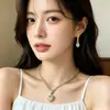 Nueva Moda Diseño Simple Colgante de Gota de Agua con Diamantes Completos Juego de Joyería para Mujeres