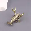 Peso de latón puro Langosta Levantamiento de pesas Soporte de escritorio para bolígrafos Adornos Langosta Antigua Mascota de té para el hogar Decoración Artesanías de cobre Adornos