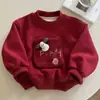 Moletons de fleece para meninos e meninas, nova coleção outono/inverno 2026, design de desenho animado vermelho, forrados com fleece e espessados, moletons de bebê fofos e estilosos