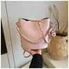 Bolso de Mano de Moda Vintage de Alta Gama para Mujer 2023 Nuevo Otoño/Invierno Gran Capacidad Bolso Cubo para el Trabajo Bolso de Hombro de Moda