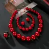 Set de Joyería Francés de Cinco Piezas con Perlas Retro de Lujo Ligero Transfronterizo Europeo y Americano para Banquete de Mujer Versátil de Gama Alta Mejor Amiga Regalo