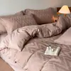 Juego de cuatro piezas de algodón peinado de fibra larga de alta calidad, nuevo estilo, sábana de algodón puro engrosada, funda de edredón jacquard, ropa de cama para otoño e invierno