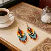 Ganchos para Orejas con Borla de Cuentas de Semilla de Colores, Pendientes Largos Tejidos a Mano Estilo Bohemio para Uso Diario, Creando una Vibración Elegante