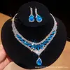 ¡Precioso y deslumbrante! Collar con colgante de flor de circón y gota de agua, cadena para la clavícula estilo corte vintage, joyería de lujo ligero y sensación de alta gama