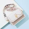 Bolsa de fábrica bolsa feminina Nova moda coreana bolsa de ombro casual pequena bolsa quadrada tendência bolsa mensageiro mulheres uma geração de cabelo