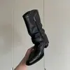 Botas de caballero con diseño de llama 2025, botines estilo Martin de punta fina y tacón grueso con diseño de remaches y cadena, botas de plataforma