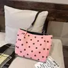 Bolsa de ombro grande para o dia a dia, nova bolsa tote de bolinhas 2026, bolsa de ombro feminina, bolsa de mão estilosa e versátil com um toque de luxo
