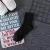 Calcetines calcetines de algodón negros y blancos para hombre banda alta deportiva calcetines de media caña para hombre calcetines cortos cintura alta calcetines de baloncesto calcetines para mujer fabricantes