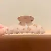 Grampo de cabelo suave estilo coreano para mulheres, estiloso, doce, de alta aparência, elegante, novo grampo tubarão 2026 para a parte de trás da cabeça