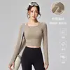 Ropa de Yoga para Mujer, Estilo Nuevo, Moda Deportiva, Malla Casual, Espalda Bonita, Tops de Entrenamiento Fitness Pilates de Manga Larga para Mujer al por Mayor
