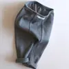 Calça de Roupa Grande de PP Estilo Coreano para Bebês e Crianças Pequenas no Atacado, Calça Elástica Versátil para Meninos e Meninas, Adequada para Primavera e Outono, Pode Ser Usada ao Ar Livre, para Bebês e Crianças Pequenas