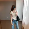 Camiseta Dori Versátil de Corte Ajustado de Algodón Peinado Tencel Amigable con la Piel Ligeramente Ceñida Cuello en U Hombro Normal Manga Corta