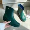 Botas de Chuva Populares de Moda Transfronteiriças para Mulheres, Impermeáveis e Antiderrapantes, Botas de Chuva Curtas Estilo Chanel, Sapatos de Borracha Resistentes ao Desgaste para Cozinha