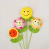 Día del Maestro Flores Artificiales Tejidas a Mano Girasol Sonriente Flor Eterna Terminada Lana Flores Creativas Adornos Regalos