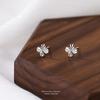 Pendientes de Plata Pura S999 de Trébol para Mujer, Diseño de Lujo Ligero con un Toque de Alta Gama, Joyería de Plata de Moda, Al por Mayor en Stock