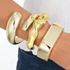 Accesorio transfronterizo de gran venta, producto nuevo: brazalete abierto de forma de ola irregular para mujer, conjunto de tres piezas personalizado y de moda de joyería para mujer