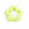 Pendientes Colgantes Llavero Colgante de Flor de Ciruelo Hueca de Estrella Acrílica Japonesa y Coreana Estrella de Cinco Puntas Accesorios para Joyería DIY 1 Paquete