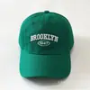 Sombreros de Primavera/Verano 2026 para Hombres y Mujeres Estilo Coreano Bordado de Letras de Moda Gorra de Béisbol Sombrero de Sol para Viaje Gorra Casual de Pico de Pato en Stock