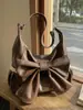 Bolso de Mujer con Pliegues de Gran Capacidad para el Trabajo, Cuero Suave de Gama Alta con Decoración de Lazo, Bolso de Hombro Retro para Mujer de Otoño e Invierno