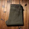 Calça masculina casual reta solta de textura grossa, cáqui escuro, textura macia de sarja, escovada, para outono e inverno de 2023