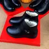 Botas de nieve para mujer, forradas de polar, cálidas, de suela gruesa, de cuero suave, nuevo estilo invierno 2026, de tacón bajo, cómodos zapatos de algodón, botines con cremallera lateral